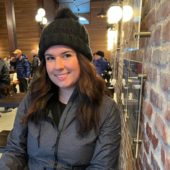 Meet your Posher, Kaitlyn - Picture 1 of 1